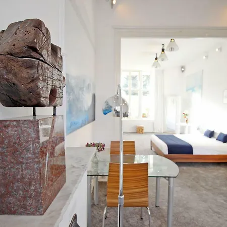 Cozy Jordaan Canalhouse Near Anne Frank House