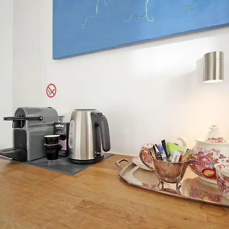 Cozy Jordaan Canalhouse Near Anne Frank House