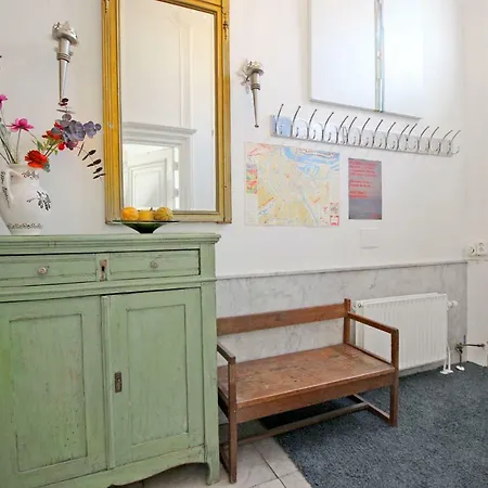 Cozy Jordaan Canalhouse Near Anne Frank House לינה וארוחת בוקר